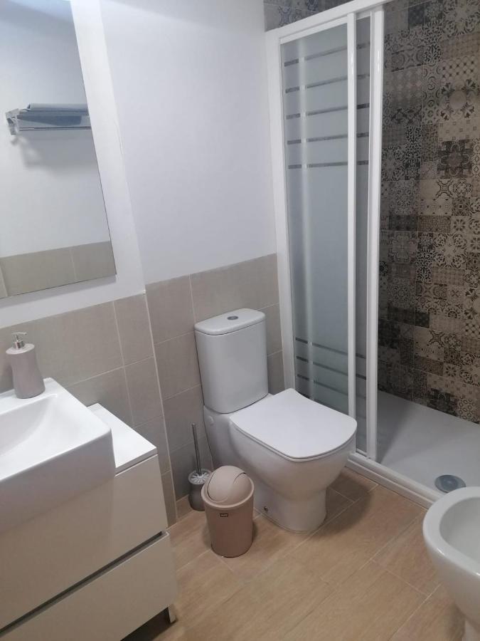 Agradable Casa Adosada Con Piscina Захара-де-лос-Атунес Экстерьер фото